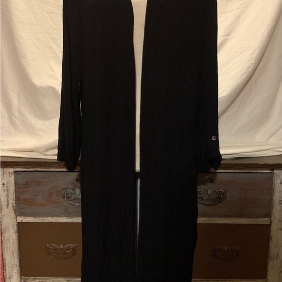 Joie De Vivre Tops - Elegant Black Women's Tunic